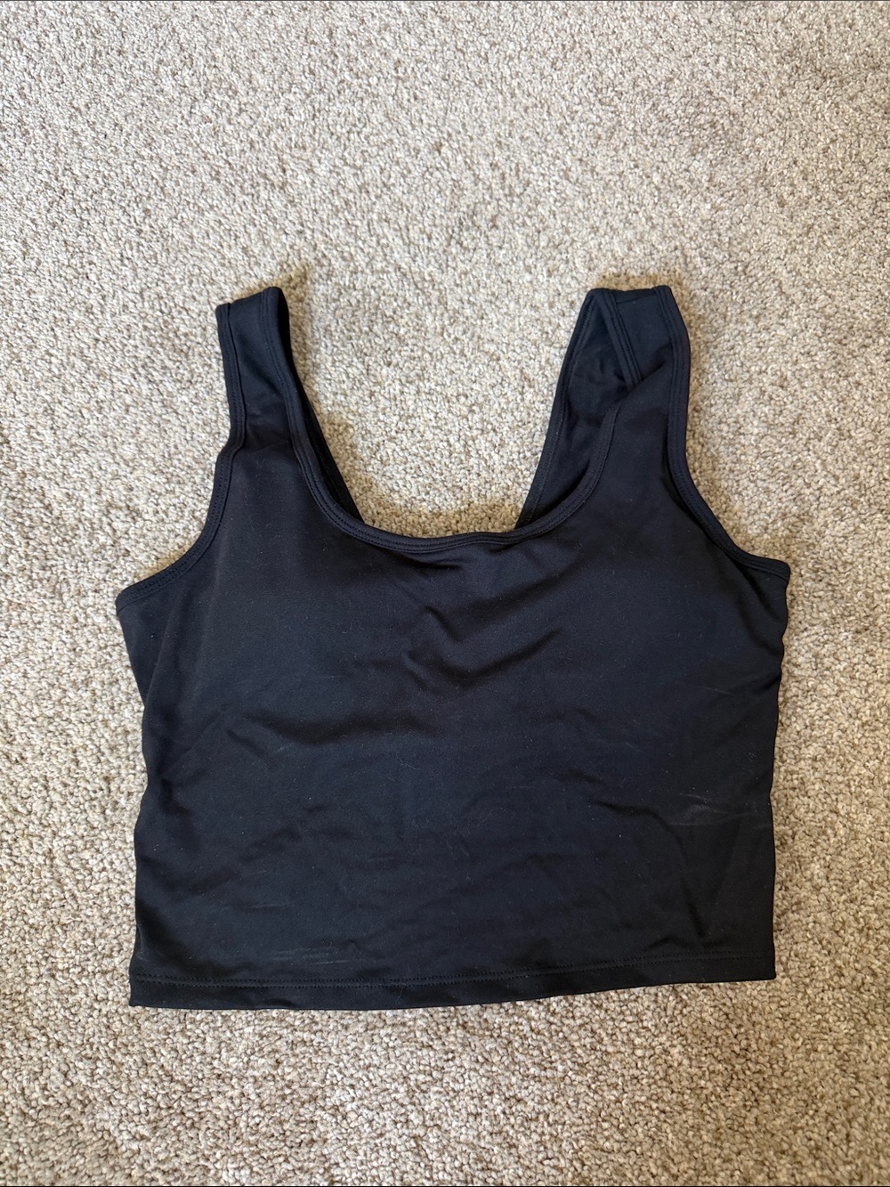 HALARA Black Scoop Sports Crop - Supportive Active Bra - Picture 4 of 6